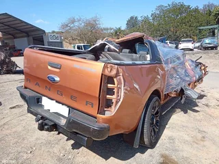 FORD RANGER 3.2  TDCi P-U-D WILDTRAK STRIPPING FOR SPARES
