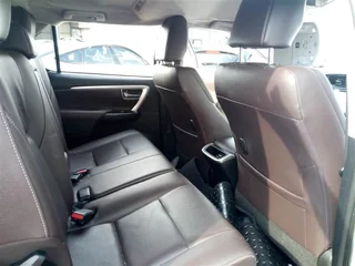 TOYOTA FORTUNER 2.4/2.8  GD-6  AUTOMATIC/MANUAL STRIPPING FOR SPARES