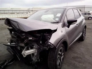 RENAULT CAPTURE STRIPPING FOR SPARES