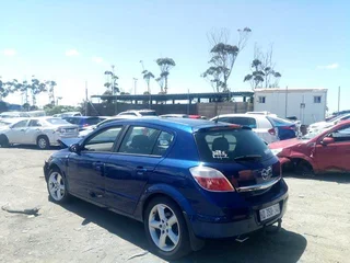 OPEL ASTRA 1.6/1.8 LT SPORT STRIPPING FOR SPARES