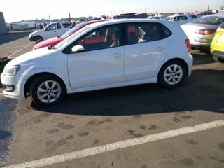 VOLKSWAGEN POLO 1.2 TDI BLUEMOTION STRIPPING FOR SPARES