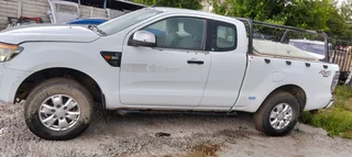 2012 Ford Ranger 3.2 Dci  Xlx Manual Stripping For Spares