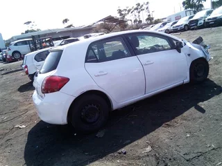 Toyota Auris Stripping For Spares