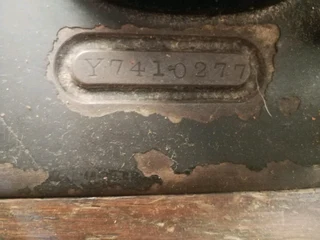 Vintage/antique Singer sewing machines for sale. For display purpose only. One over 100 years old.