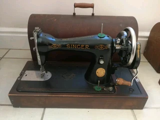 Vintage/antique Singer sewing machines for sale. For display purpose only. One over 100 years old.