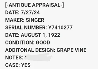 Vintage/antique Singer sewing machines for sale. For display purpose only. One over 100 years old.