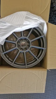 A line Spree mags and tyres for sale