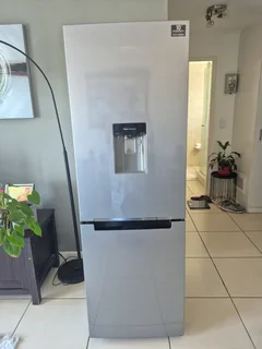 Samsung Fridge - 4550