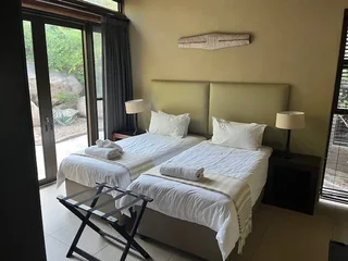 Stunning 10 sleeper timeshare unit for sale Faces Crocodile River looking into Kruger National Park