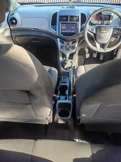 Chevrolet Sonic, 2016 Model. 1.4 engine, with service book and all paper okay, Very neat. Only serio