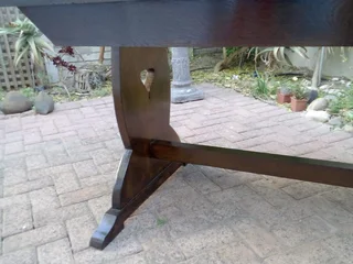 Patio Table - seats 6