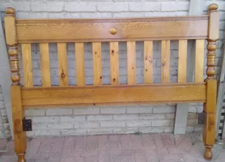 Headboard -Queen Size Solid wood