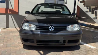 Volkswagen Golf Cabrio