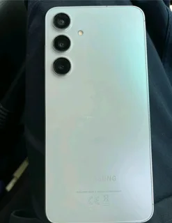 Samsung galaxy s24 plus