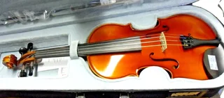 ON SPECIAL! GEWA Ideale Violin Set 4/4