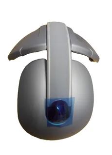 Niostem Wearable Hair Regrowth Stimulation Device In Travel Bag