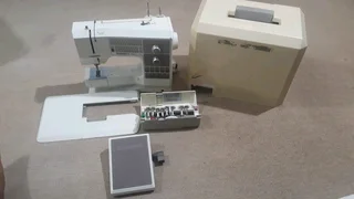 Bernina 1130 Sewing machine (not working) with accessories