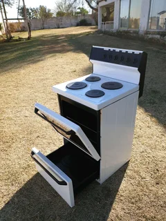 Defy 4 plate stove