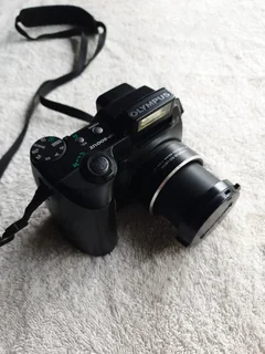 Olympus Camera (SP-500UZ)