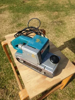 Makita 9401 Heavy Duty Belt Sander