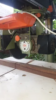 DEWALT Radial Arm saw (DW-1501)