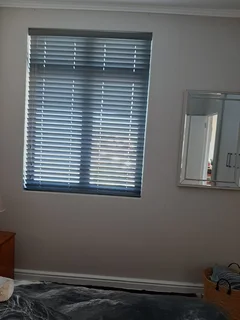 Blinds - Ad posted by helsmwright