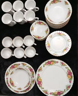 English Rose Crockery Set