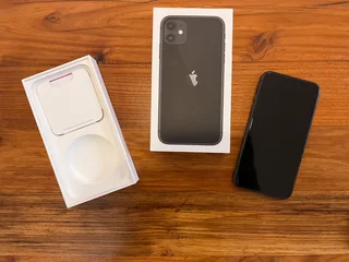 iPhone 11 64g