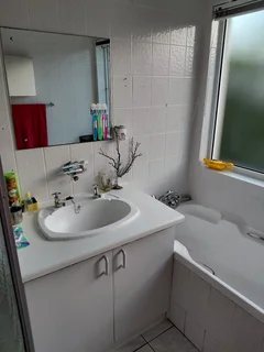 3 BEDROOM TOWNHOUSE FOR RENT BY OWNER LORRAINE PE