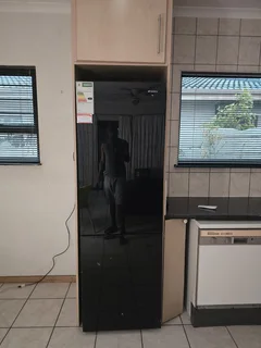 Elegant Sansui 300l Mirror-door Fridge That Makes Your Kitchen Sexy (black Friday Week Deal)