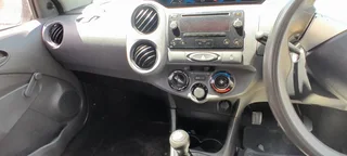 2013 Toyota Etios 1.5i  !!!!  136000 km  !!!