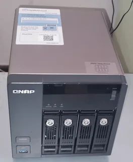 Qnapts-469 Pro Nas (network Attachedstorage) Server.