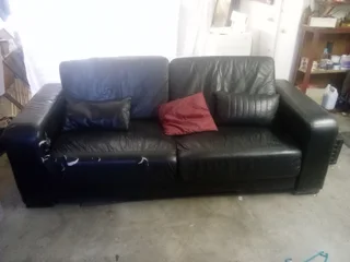 3 Seater Couch - slightly damaged