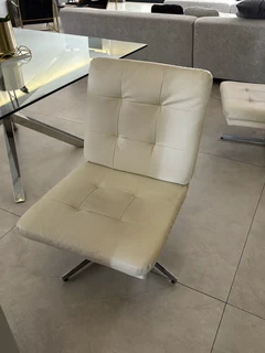 Swivel chairs