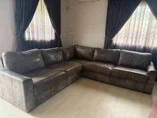 Coricraft Genuine Leather Lounge Suite- Excellent Condition!