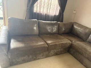 Coricraft Genuine Leather Lounge Suite- Excellent Condition!