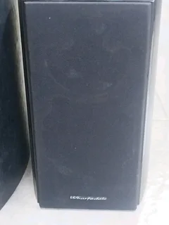 Wharfedale Diamond 10.1 Bookshelf Speaker.