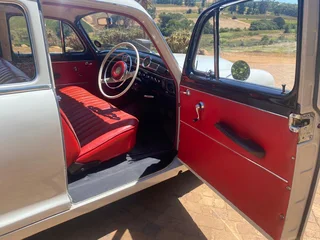 1960 Mercedes-Benz 180 Ponton Sedan