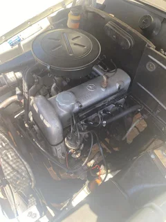 1960 Mercedes-Benz 180 Ponton Sedan