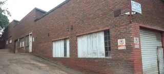 Very well-priced Prime Commercial Property in Amanzimtoti