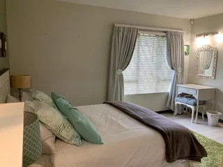 Own a piece of paradise! On Auction - A real STEAL! Bushmen&#39;s Nek, Drakensberg. FULLY Furnished