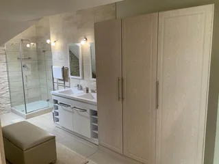 Own a piece of paradise! On Auction - A real STEAL! Bushmen&#39;s Nek, Drakensberg. FULLY Furnished