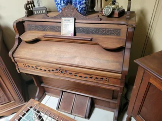 Antique Reed organ.  Church and Warren company.  Detroit