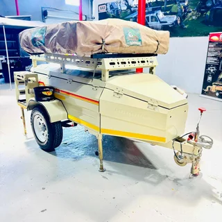 Venter Savuti with TentCo Rooftop Tent