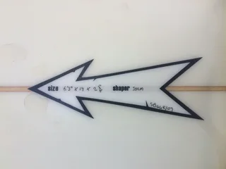 6”2 VUDU thruster short board.