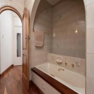 4 Bedroom House for Sale in Glenvista