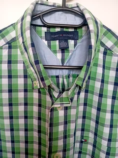 Tommy hilfiger shirt medium