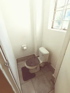 AVAILABLE NOW! 50% OFF DEP: COME OCCUPY THIS STUNNING GEM IN BRAMLEY NORTH, JUST OFF CORLETT DRIVE