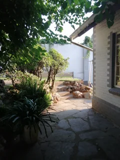 50% OFF DEP!!! SECURE THIS PRIVATE COSY GARDEN COTTAGE IN BRAMLEY, JUST OFF CORLETT DRIVE