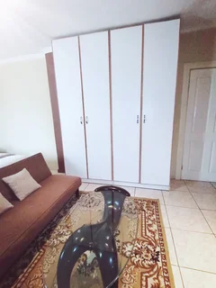 FLEXIBLE STAY TERMS: OCCUPY THIS READY TO GO, FULLY FURNISHED APARTMENT - JUST BRING YOUR LUGGAGE